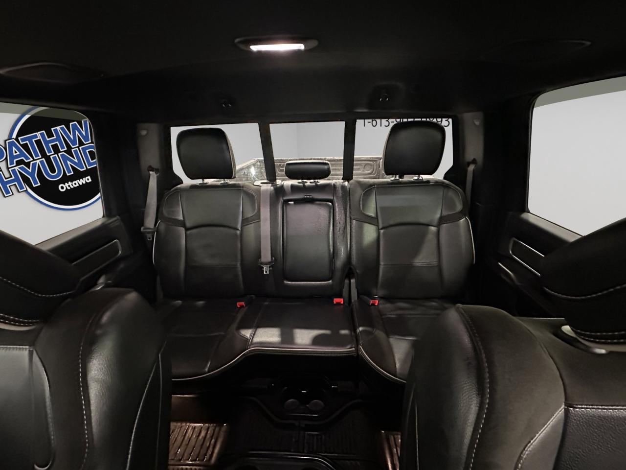 2022 RAM 2500 Laramie | Reverse Cam | Heated Seats Photo