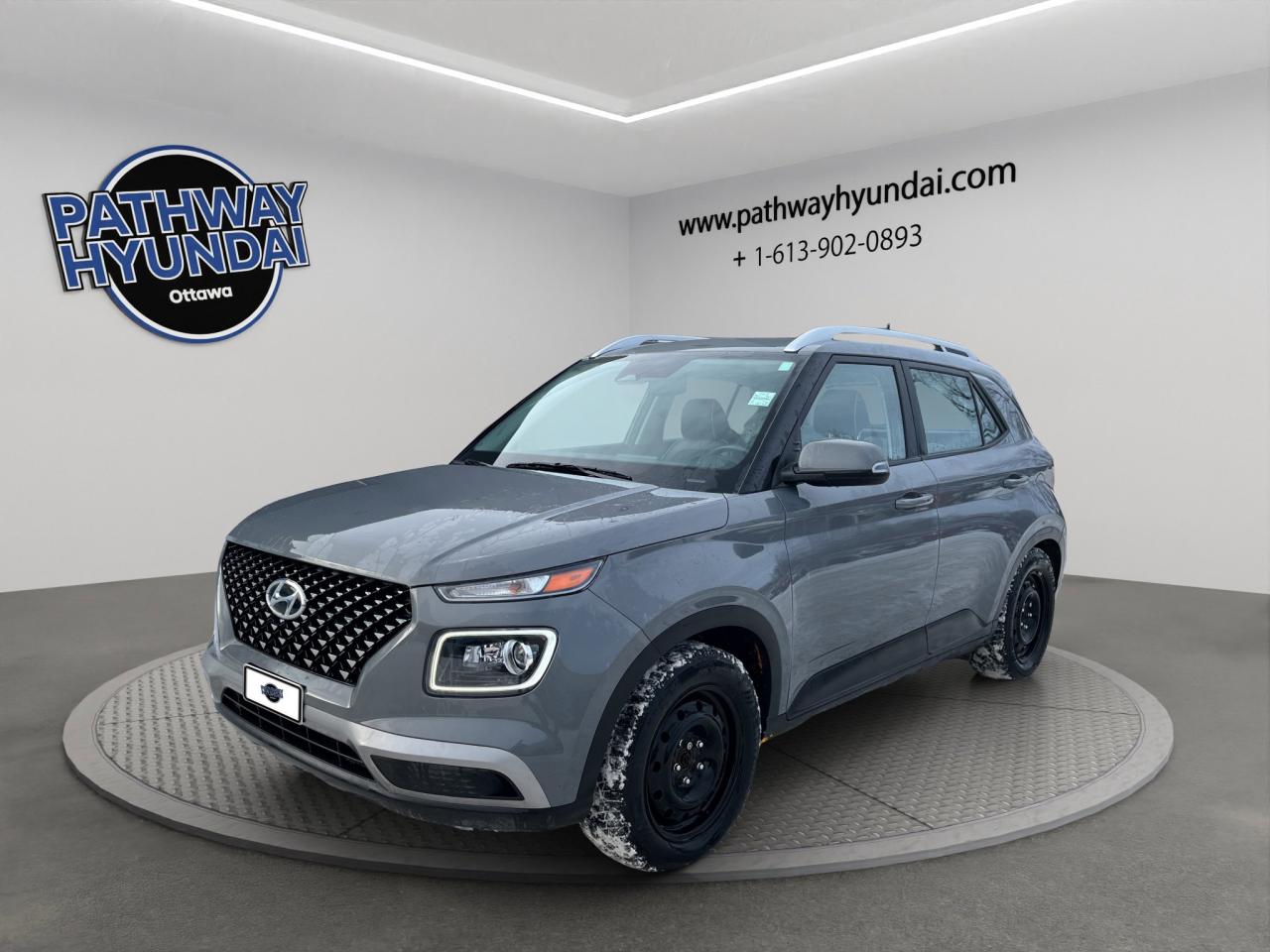 2023 Hyundai Venue Ultimate | Reverse Cam | Sunroof Photo