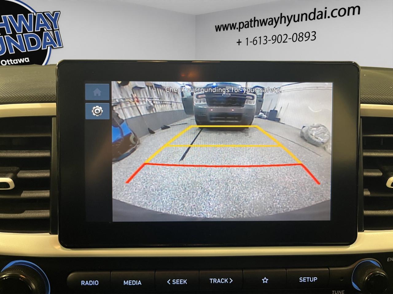 2023 Hyundai Venue Ultimate | Reverse Cam | Sunroof Photo