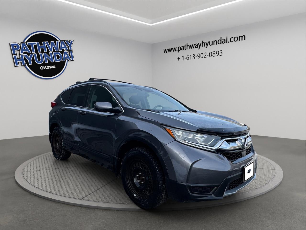 2017 Honda CR-V LX Photo0