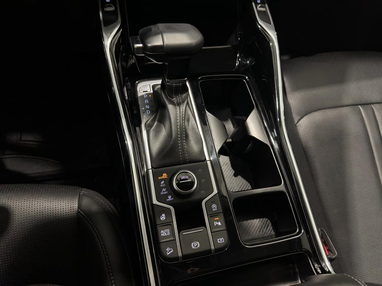 2024 Kia Sorento X-Line Limited | Reverse Cam | Heated Seats Photo