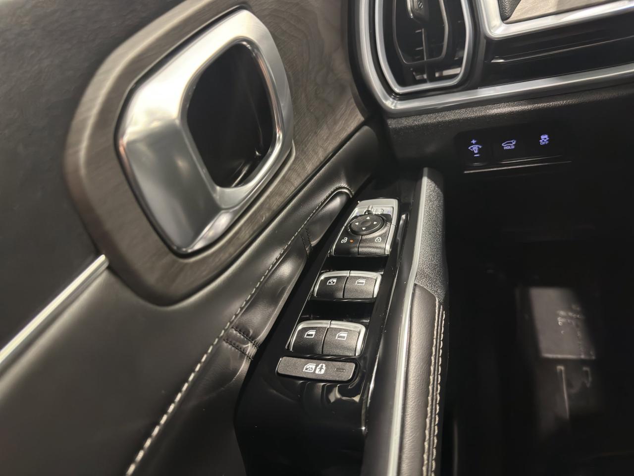 2024 Kia Sorento X-Line Limited | Reverse Cam | Heated Seats Photo
