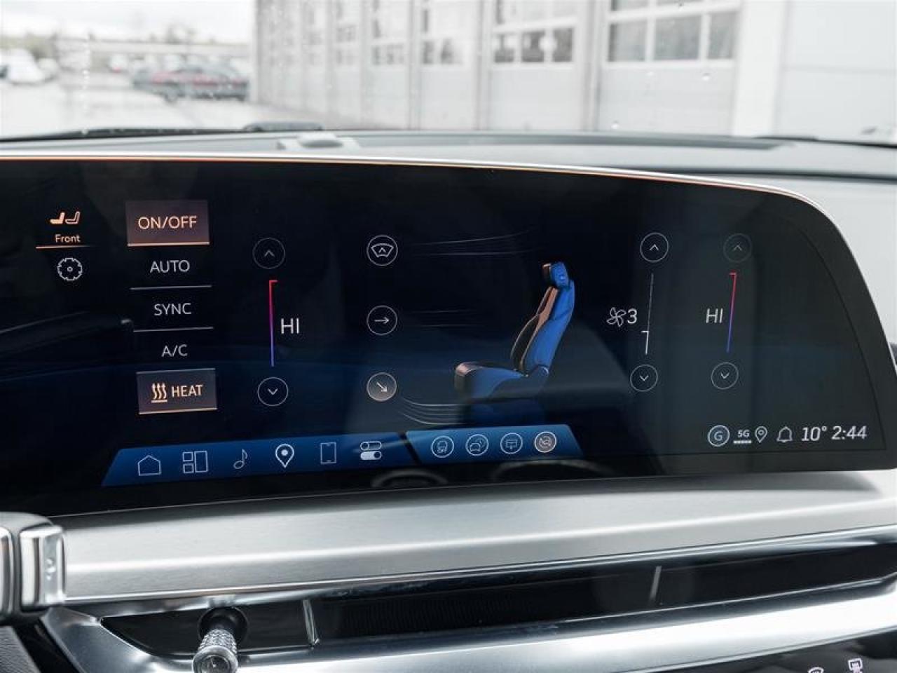 2026 Cadillac LYRIQ Sport Photo