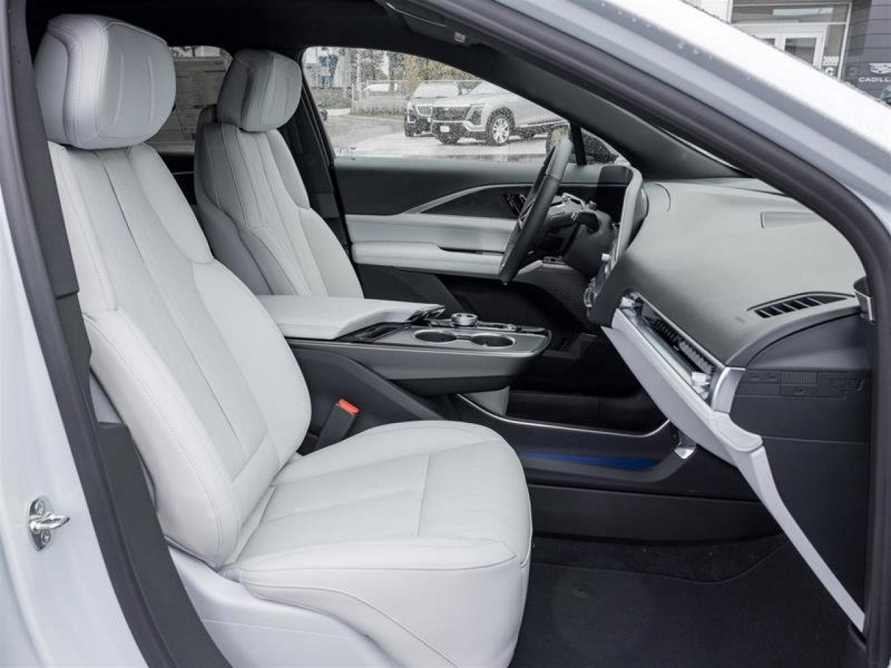 2026 Cadillac LYRIQ Sport Photo