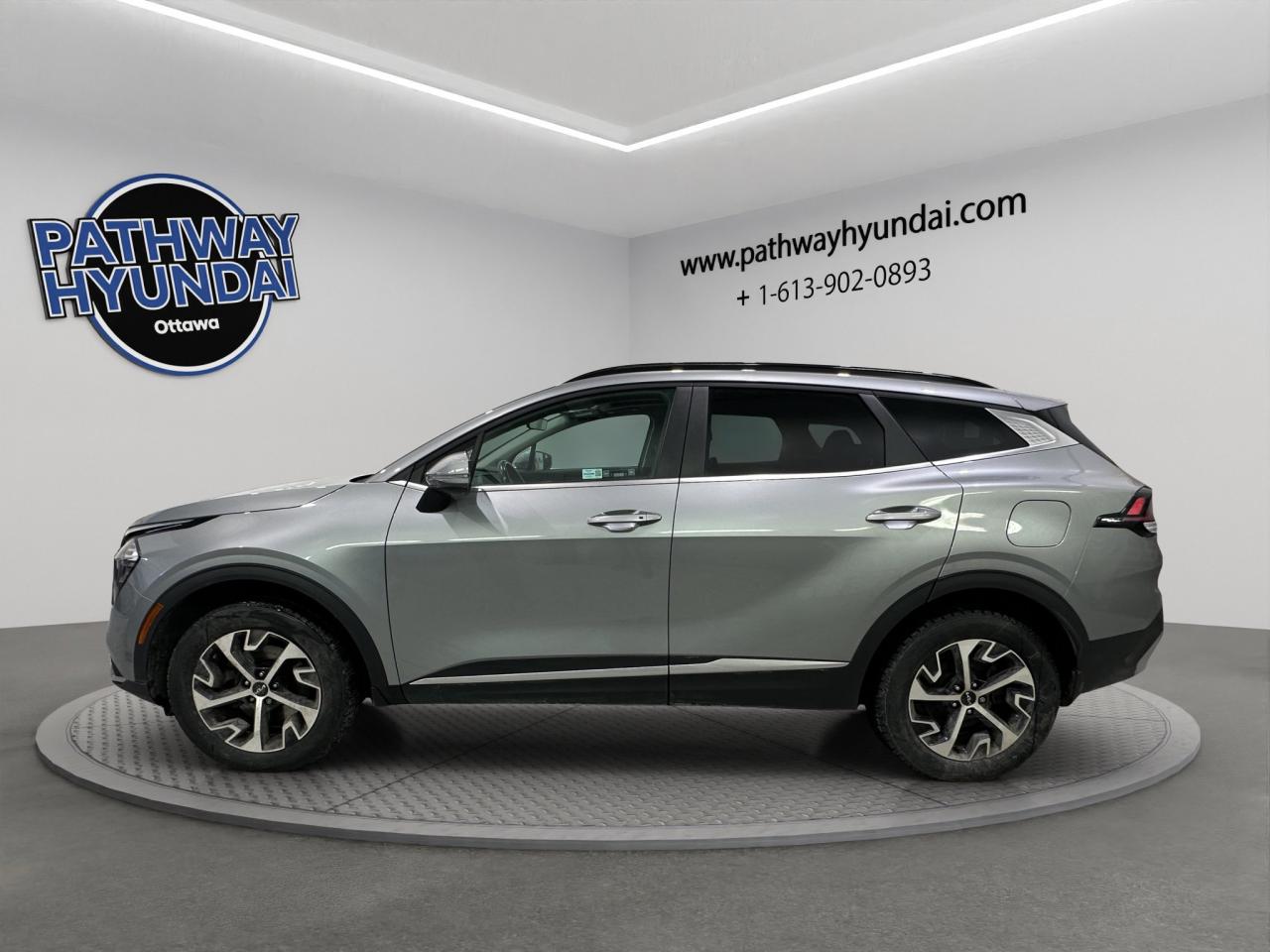 2024 Kia Sportage EX | Reverse Cam | Heated Seats Photo