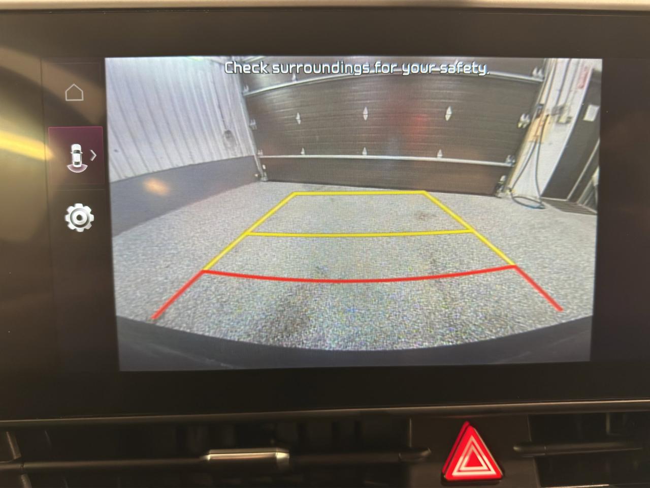 2024 Kia Sportage EX | Reverse Cam | Heated Seats Photo