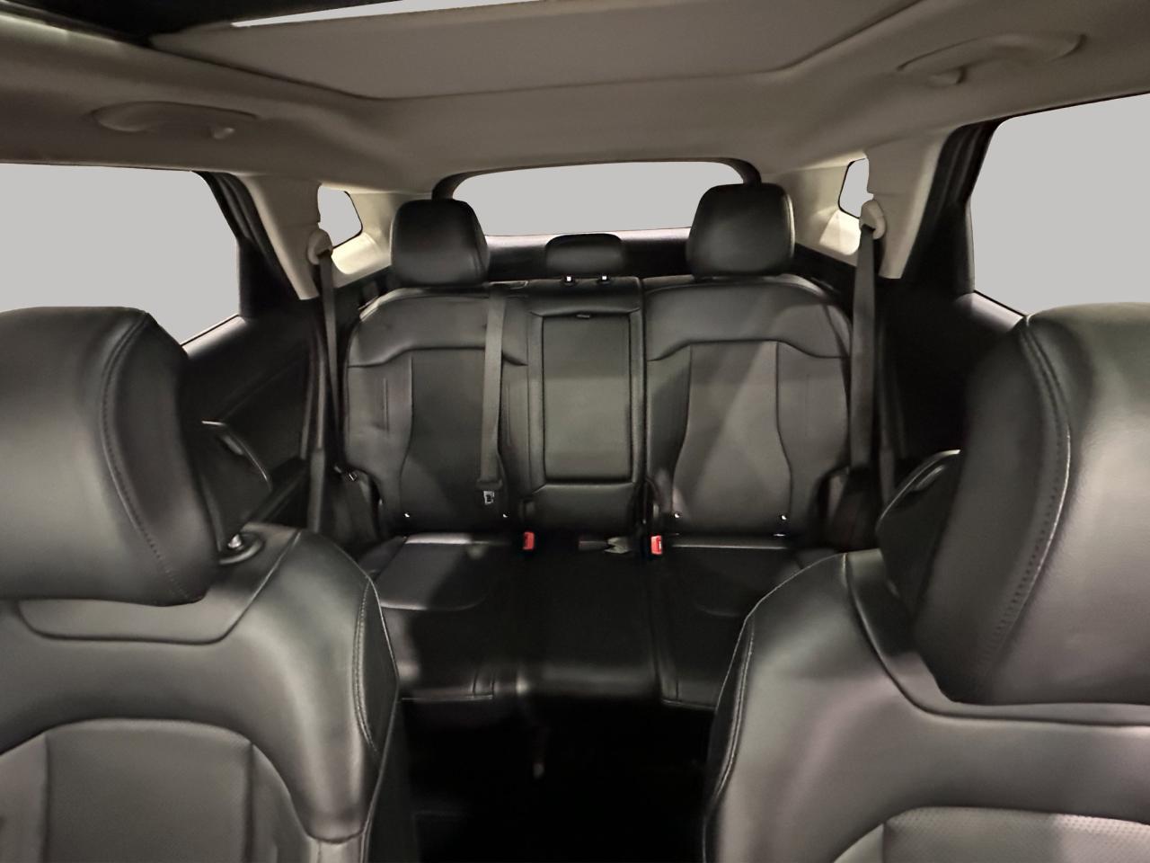 2024 Kia Sportage EX | Reverse Cam | Heated Seats Photo