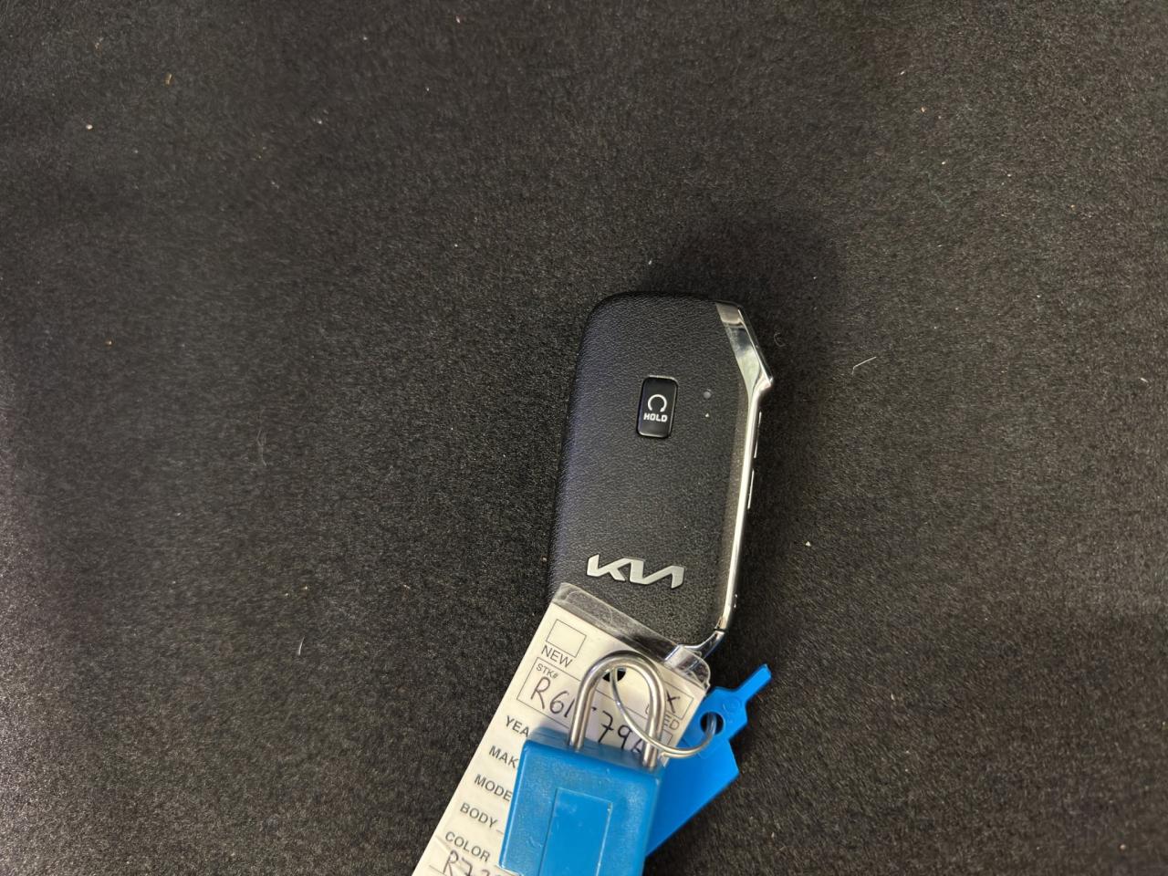 2024 Kia Sportage EX | Reverse Cam | Heated Seats Photo