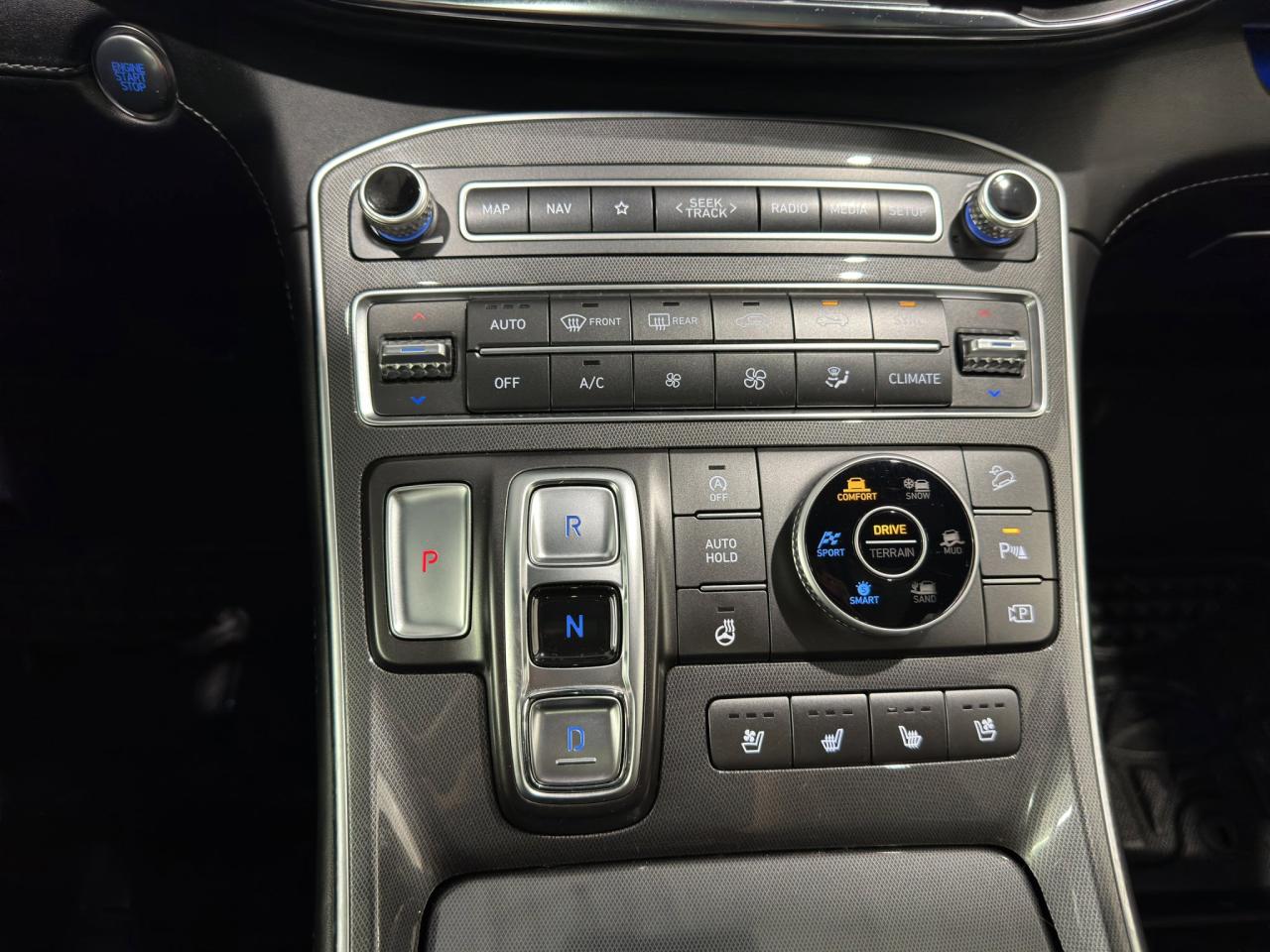 2021 Hyundai Santa Fe Ultimate Calligraphy | Reverse Cam | Heated Seats Photo