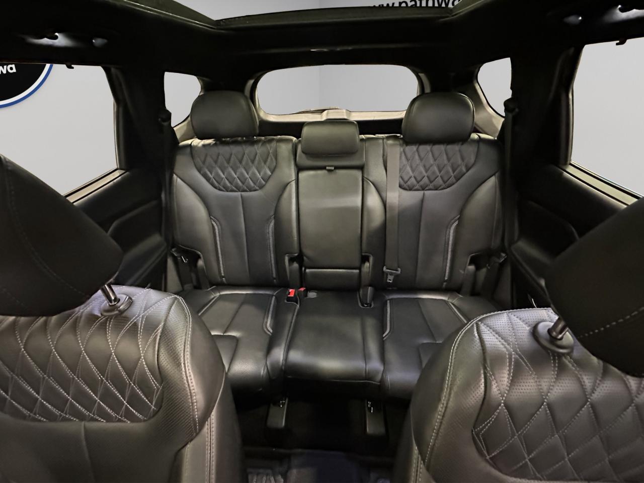 2021 Hyundai Santa Fe Ultimate Calligraphy | Reverse Cam | Heated Seats Photo