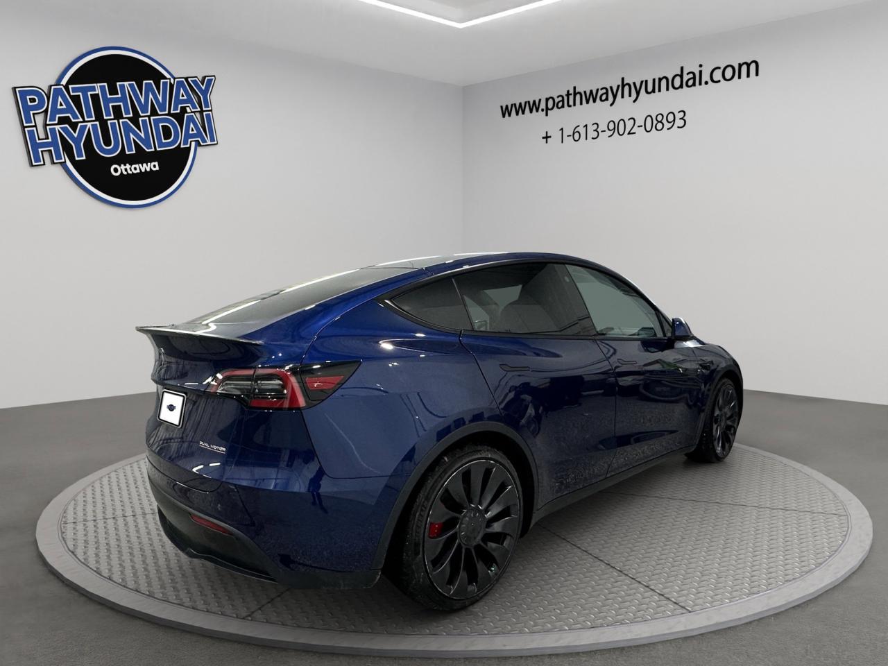 2022 Tesla Model Y PERFORMANCE Photo