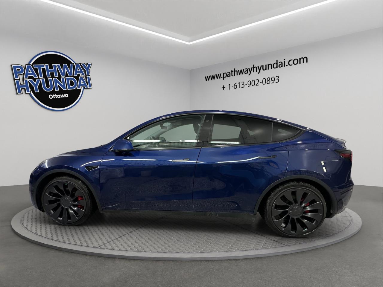2022 Tesla Model Y PERFORMANCE Photo