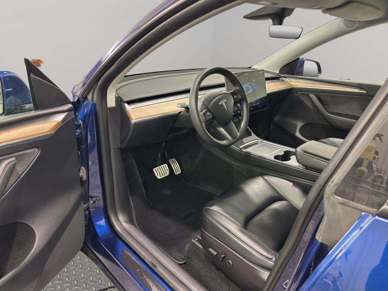 2022 Tesla Model Y PERFORMANCE Photo