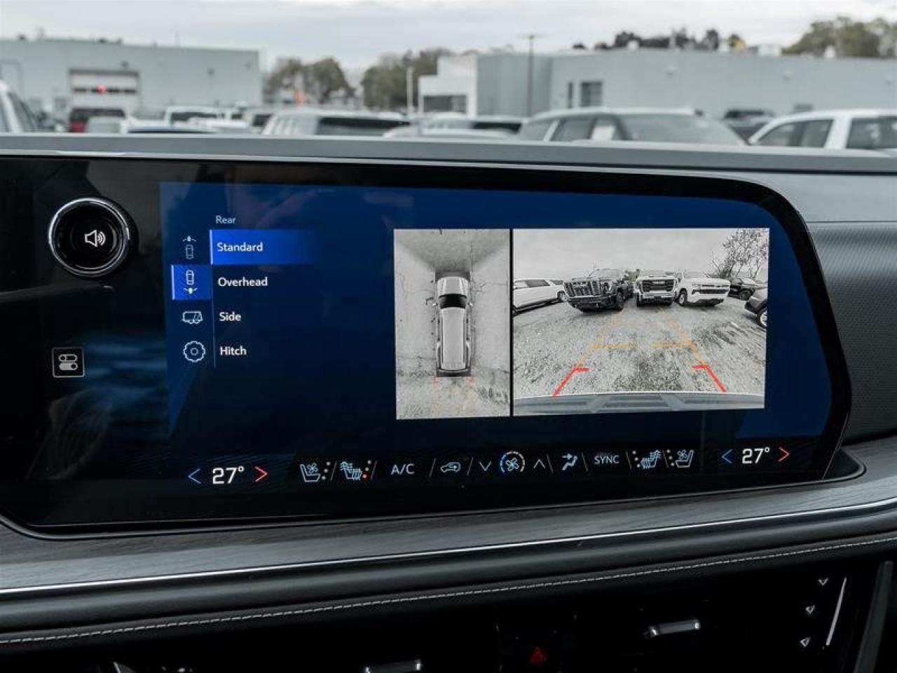 2025 Chevrolet Suburban Premier Photo