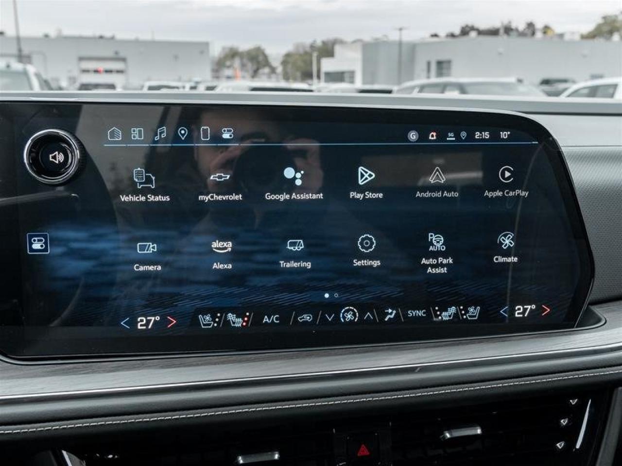 2025 Chevrolet Suburban Premier Photo