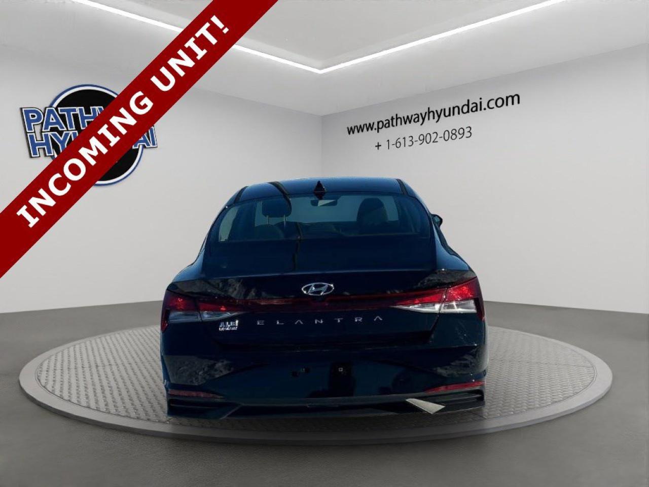 2023 Hyundai Elantra Preferred Photo3