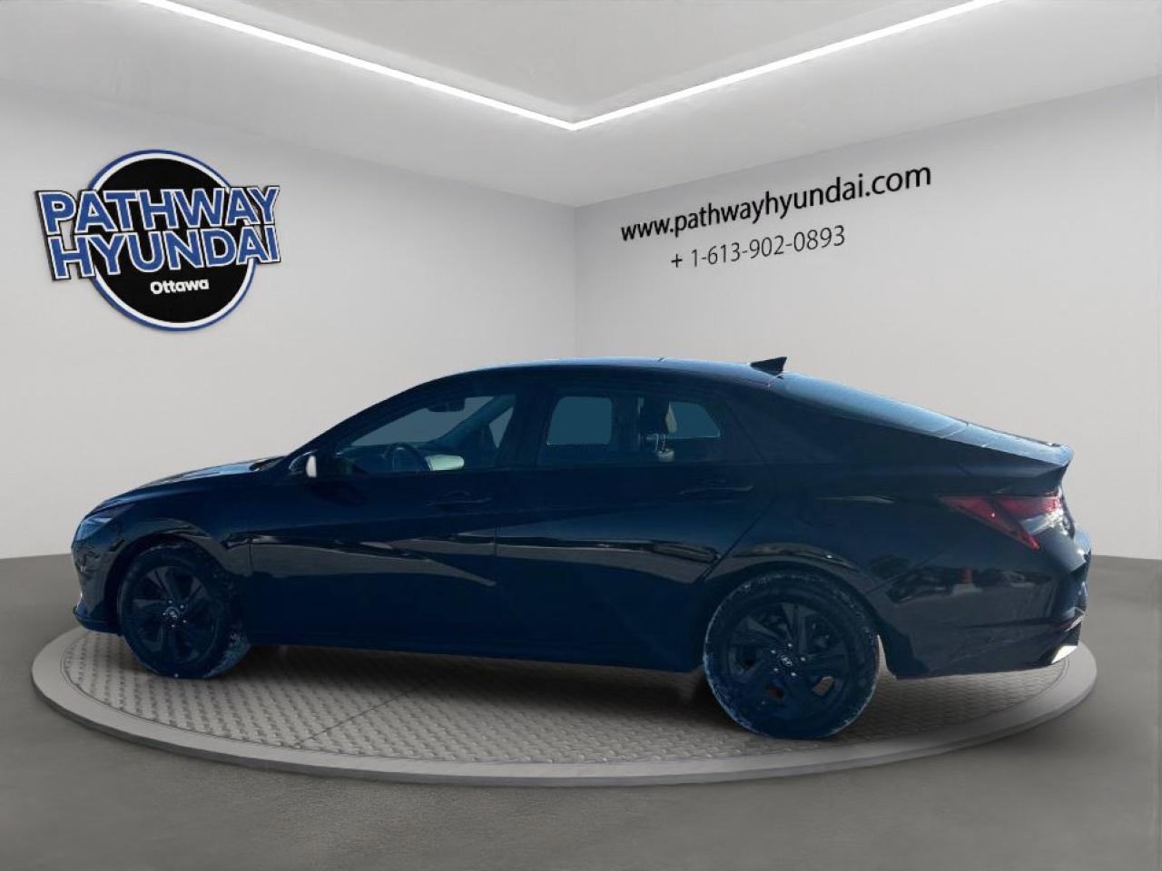 2023 Hyundai Elantra Preferred Photo