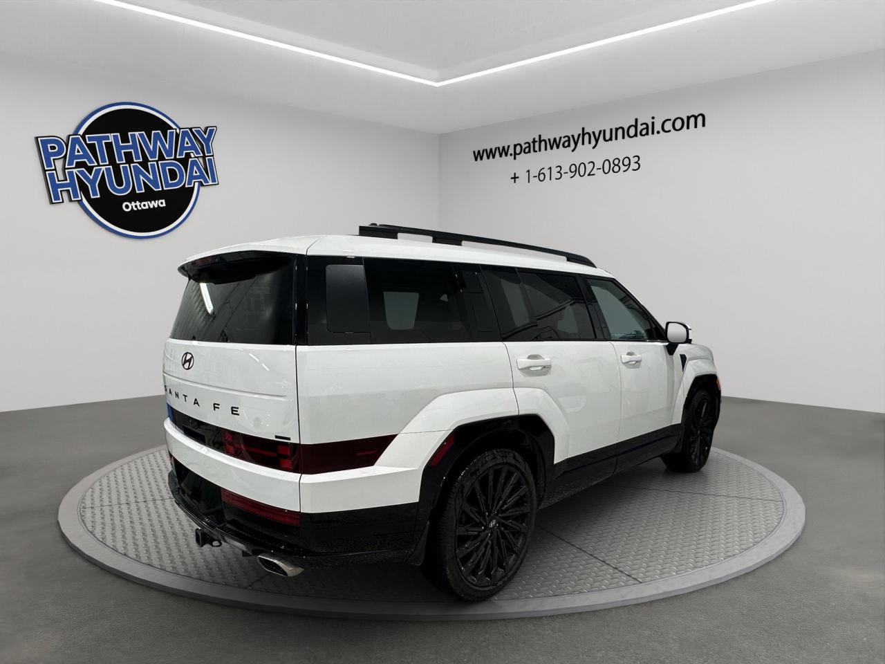 2025 Hyundai Santa Fe Ultimate Calligraphy | Reverse Cam | Heated Seats Photo3