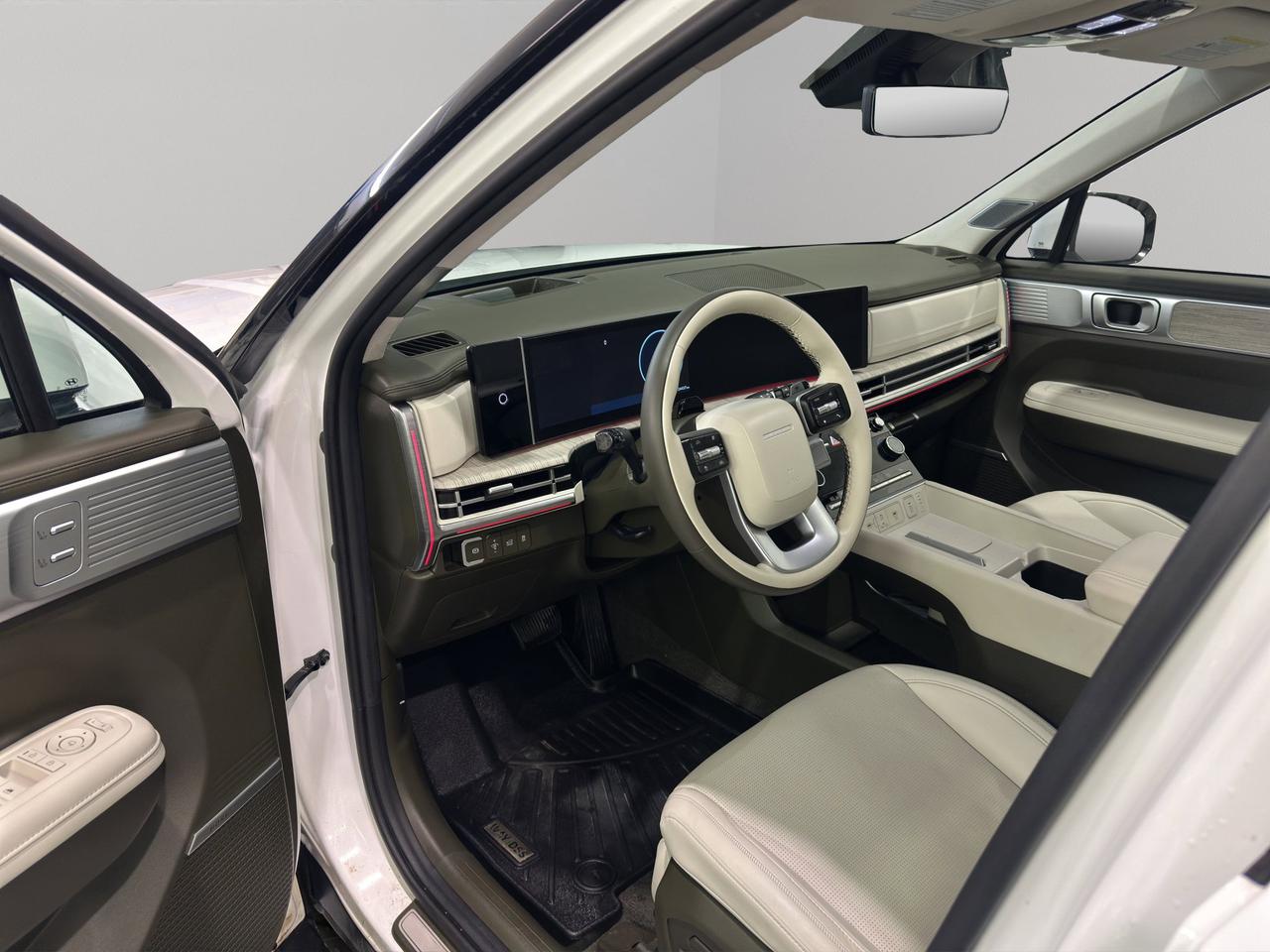 2025 Hyundai Santa Fe Ultimate Calligraphy | Reverse Cam | Heated Seats Photo