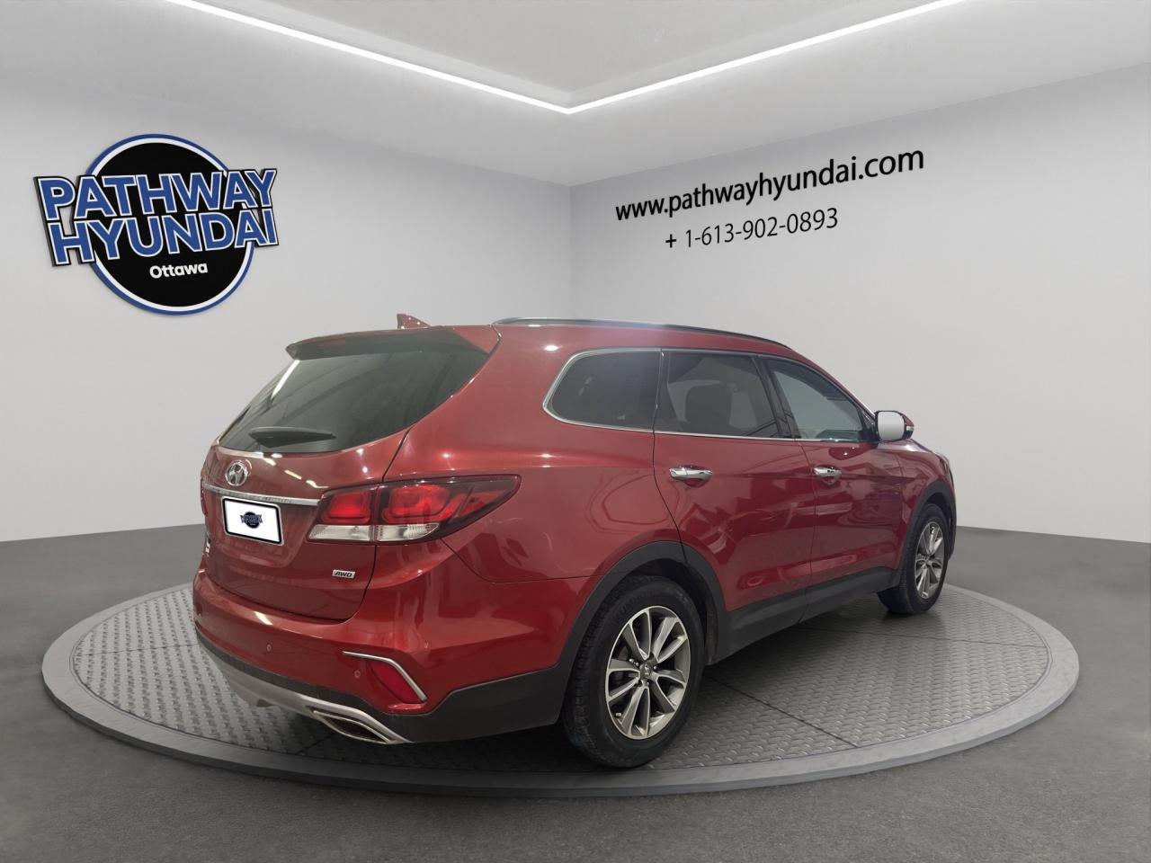 2019 Hyundai Santa Fe XL Luxury | Reverse Cam | Heated Seats Photo