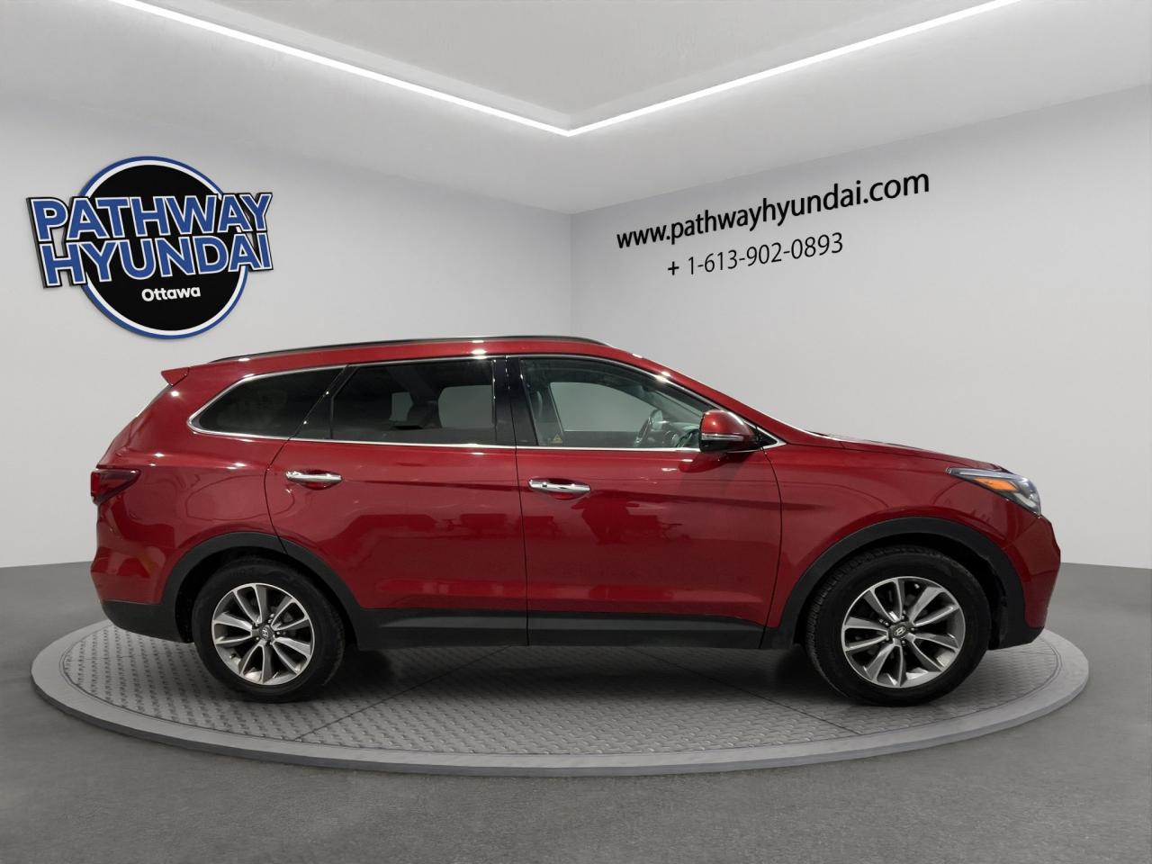 2019 Hyundai Santa Fe XL Luxury | Reverse Cam | Heated Seats Photo