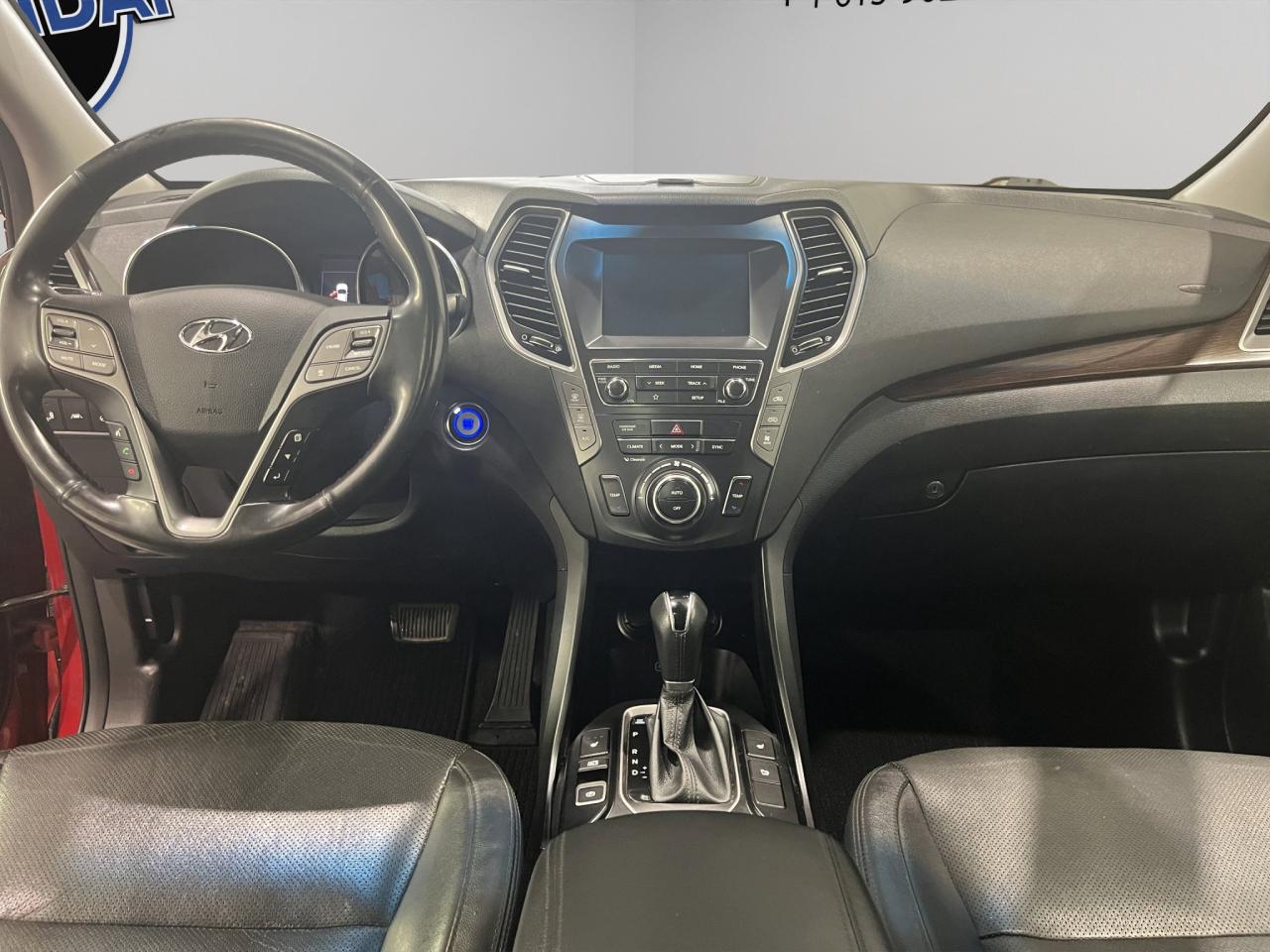 2019 Hyundai Santa Fe XL Luxury | Reverse Cam | Heated Seats Photo
