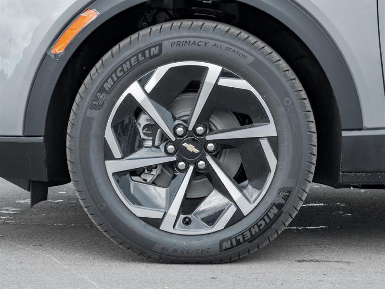 2026 Chevrolet Equinox EV 2LT Photo3