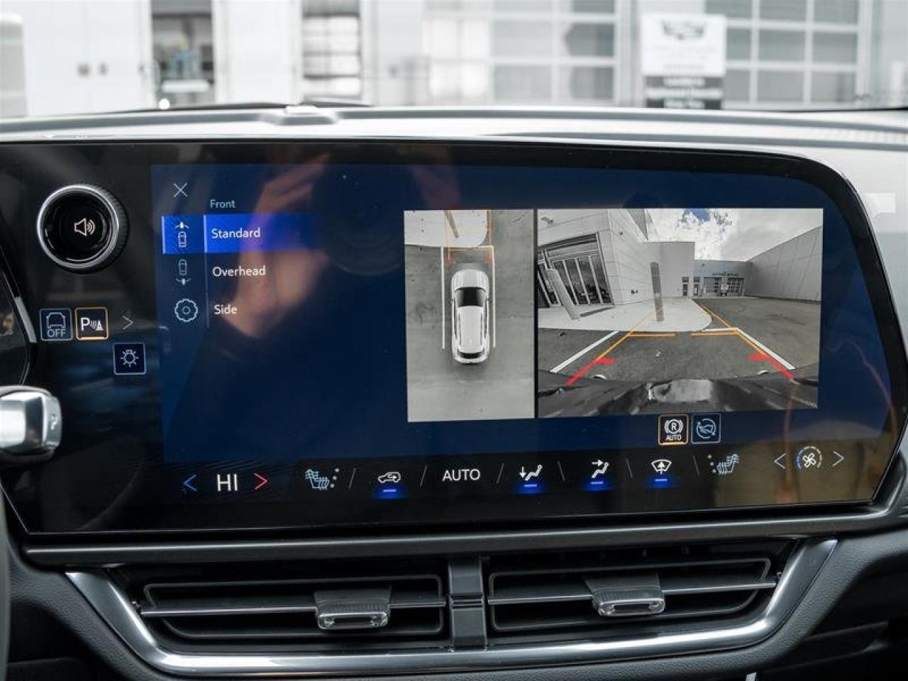 2026 Chevrolet Equinox EV 2LT Photo