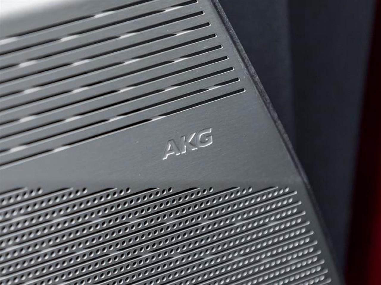 2026 Cadillac OPTIQ Premium Luxury Photo