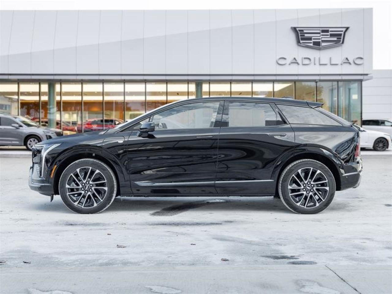 2026 Cadillac OPTIQ Sport Photo2