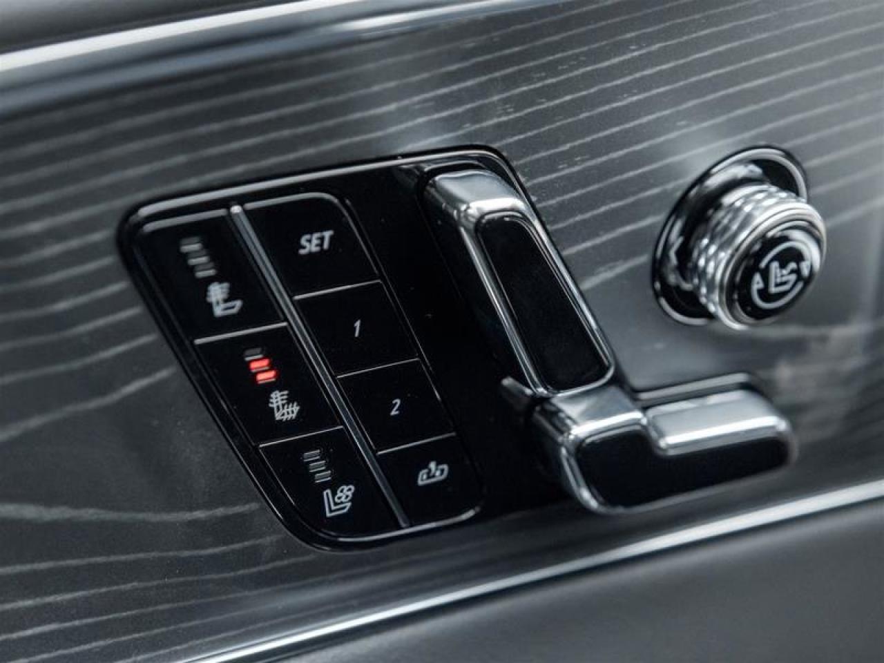 2026 Cadillac LYRIQ Signature Sport Photo