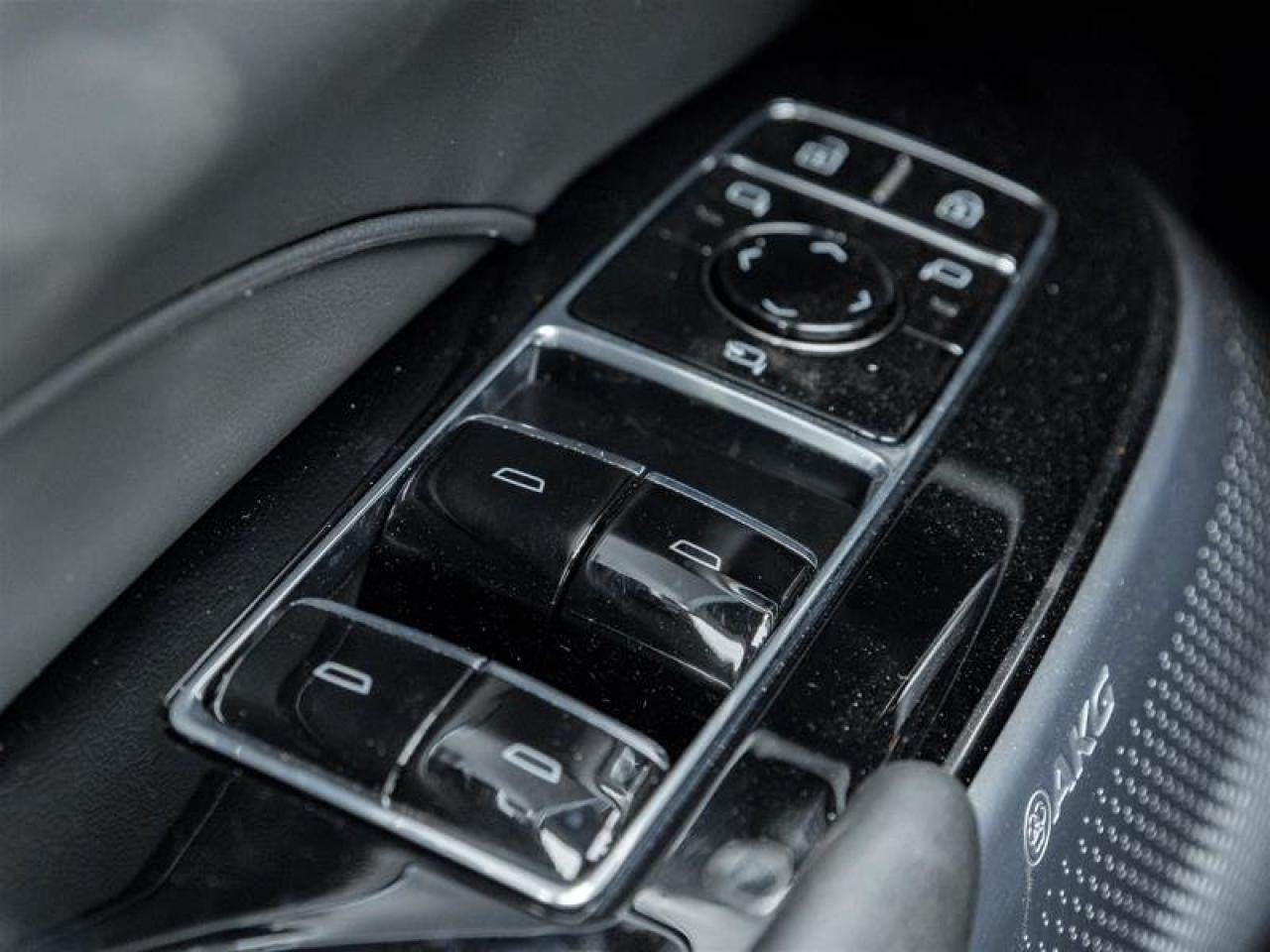 2026 Cadillac LYRIQ Signature Sport Photo