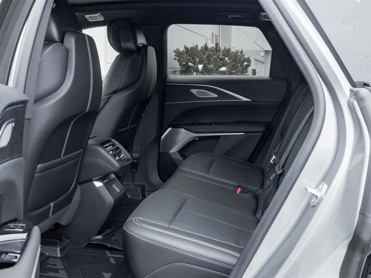 2026 Cadillac LYRIQ Signature Sport Photo