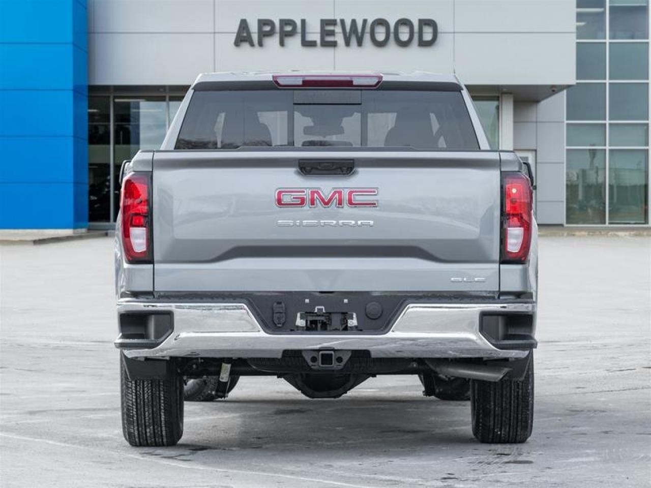 2026 GMC Sierra 1500 SLE Photo