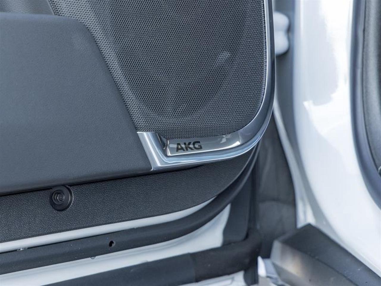 2026 Cadillac Escalade ESV Sport Photo