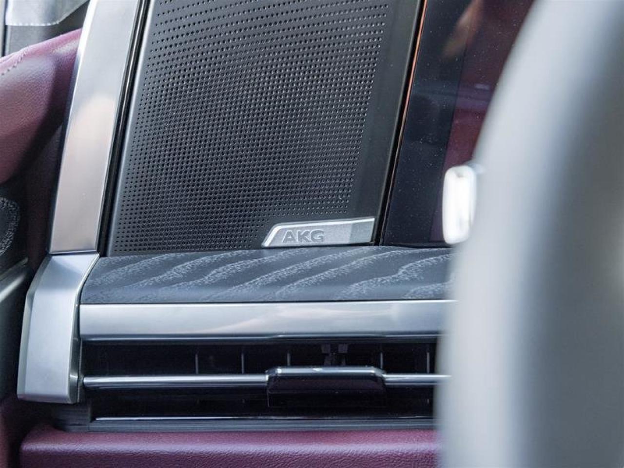 2026 Cadillac Escalade ESV Sport Photo