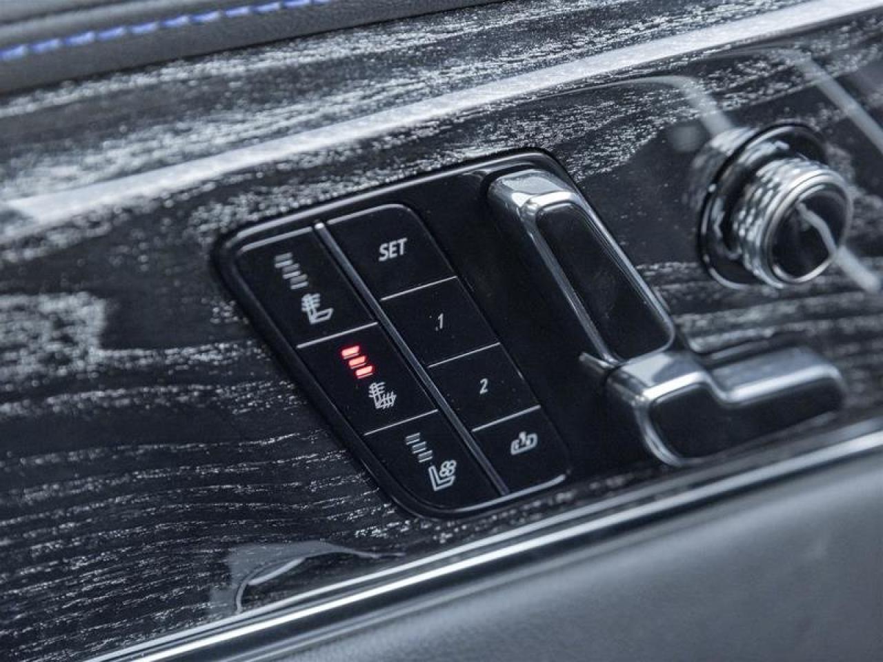 2026 Cadillac Escalade IQ Luxury Photo