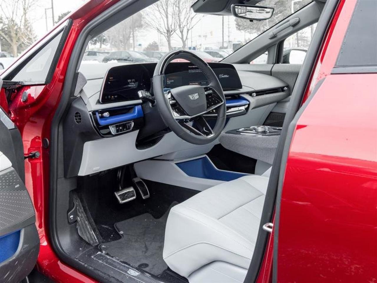 2026 Cadillac OPTIQ Premium Luxury Photo