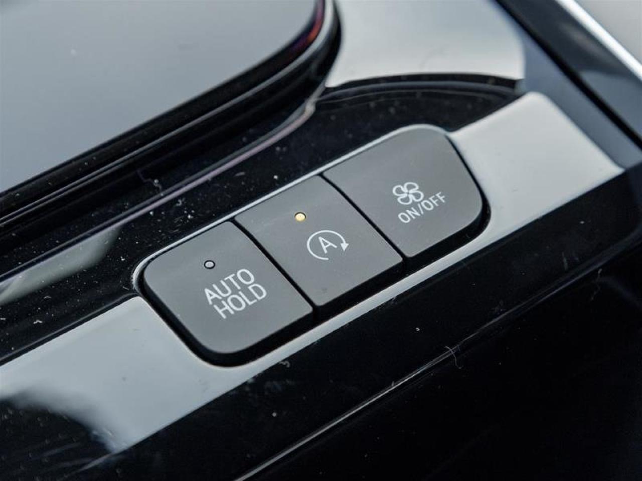 2026 Cadillac Escalade Platinum Sport Photo