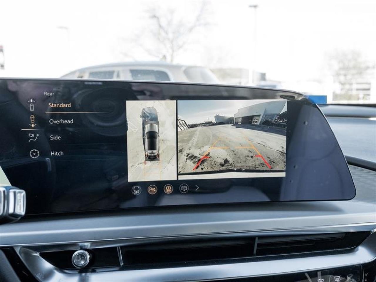 2026 Cadillac LYRIQ Sport Photo