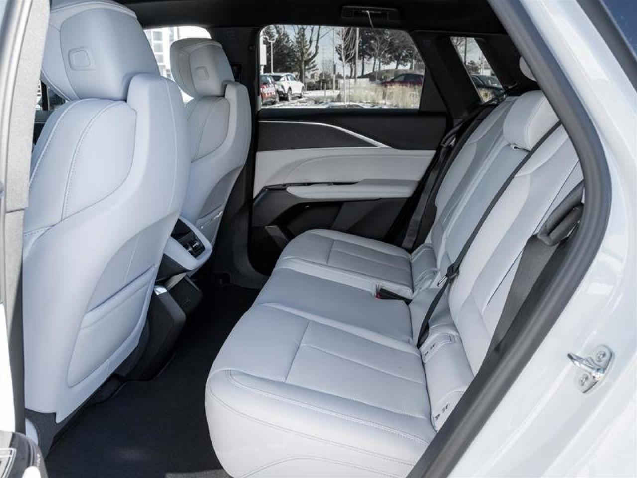 2026 Cadillac LYRIQ Sport Photo