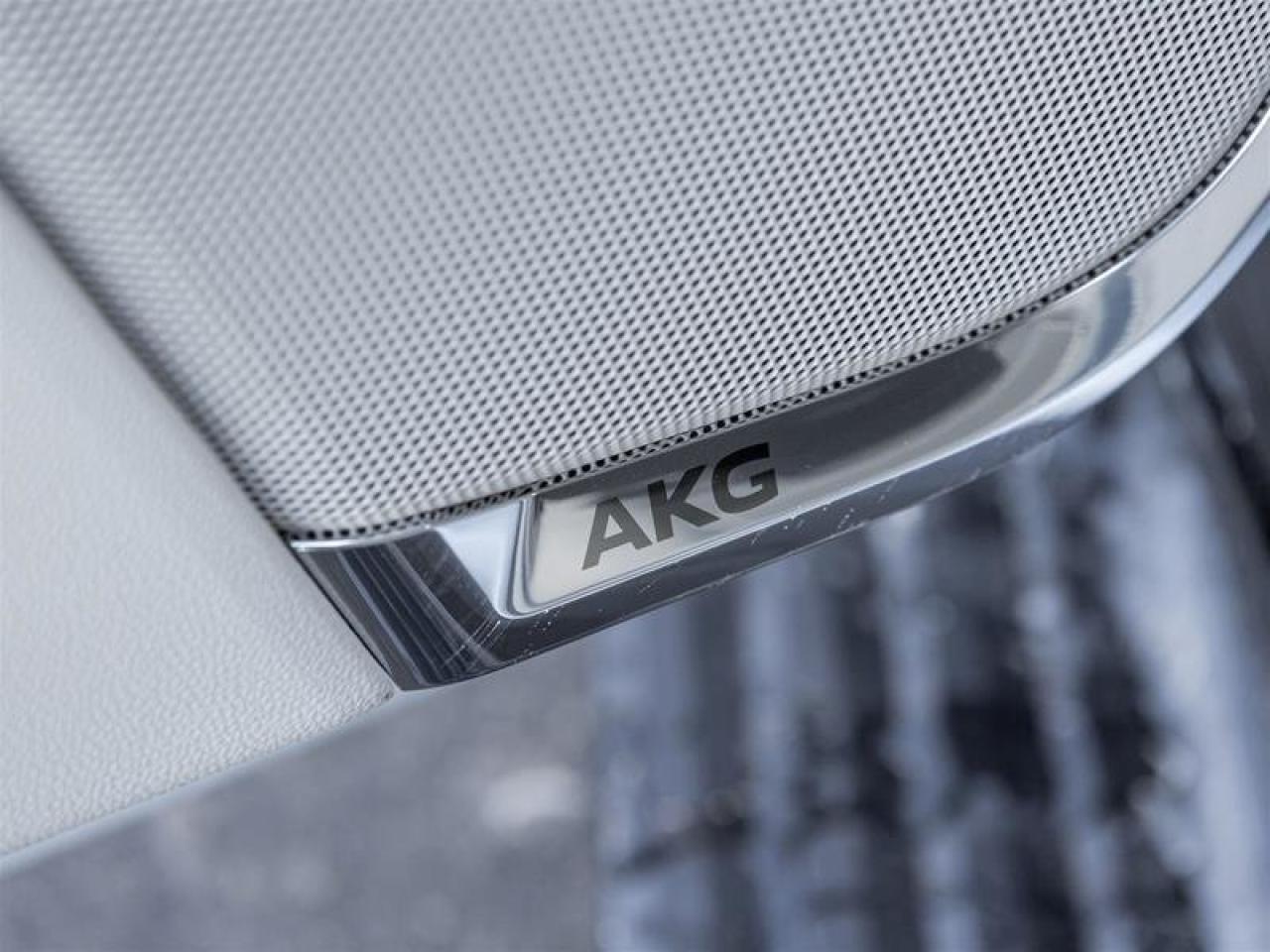 2026 Cadillac Escalade ESV Platinum Sport Photo