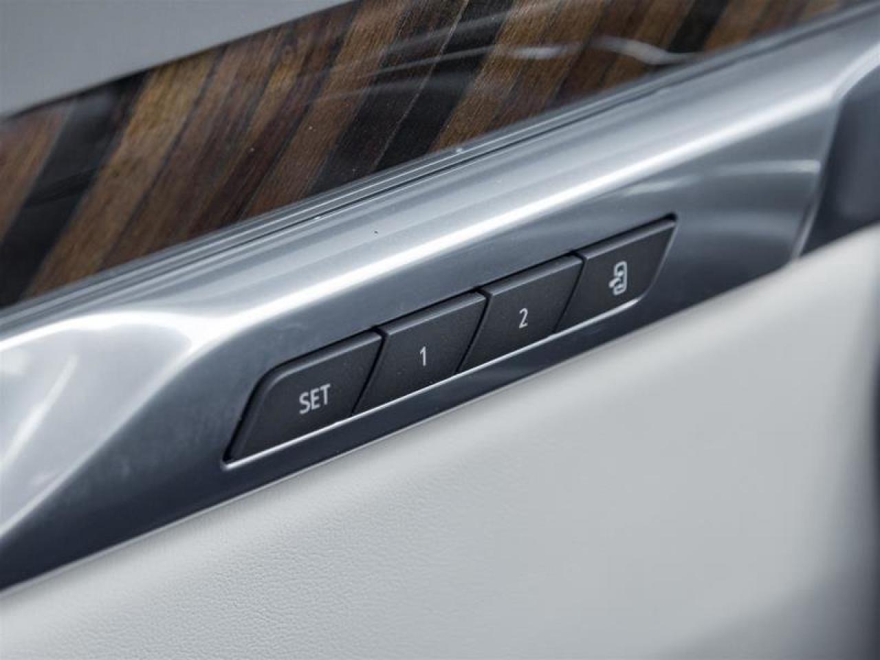 2026 Cadillac Escalade ESV Platinum Sport Photo