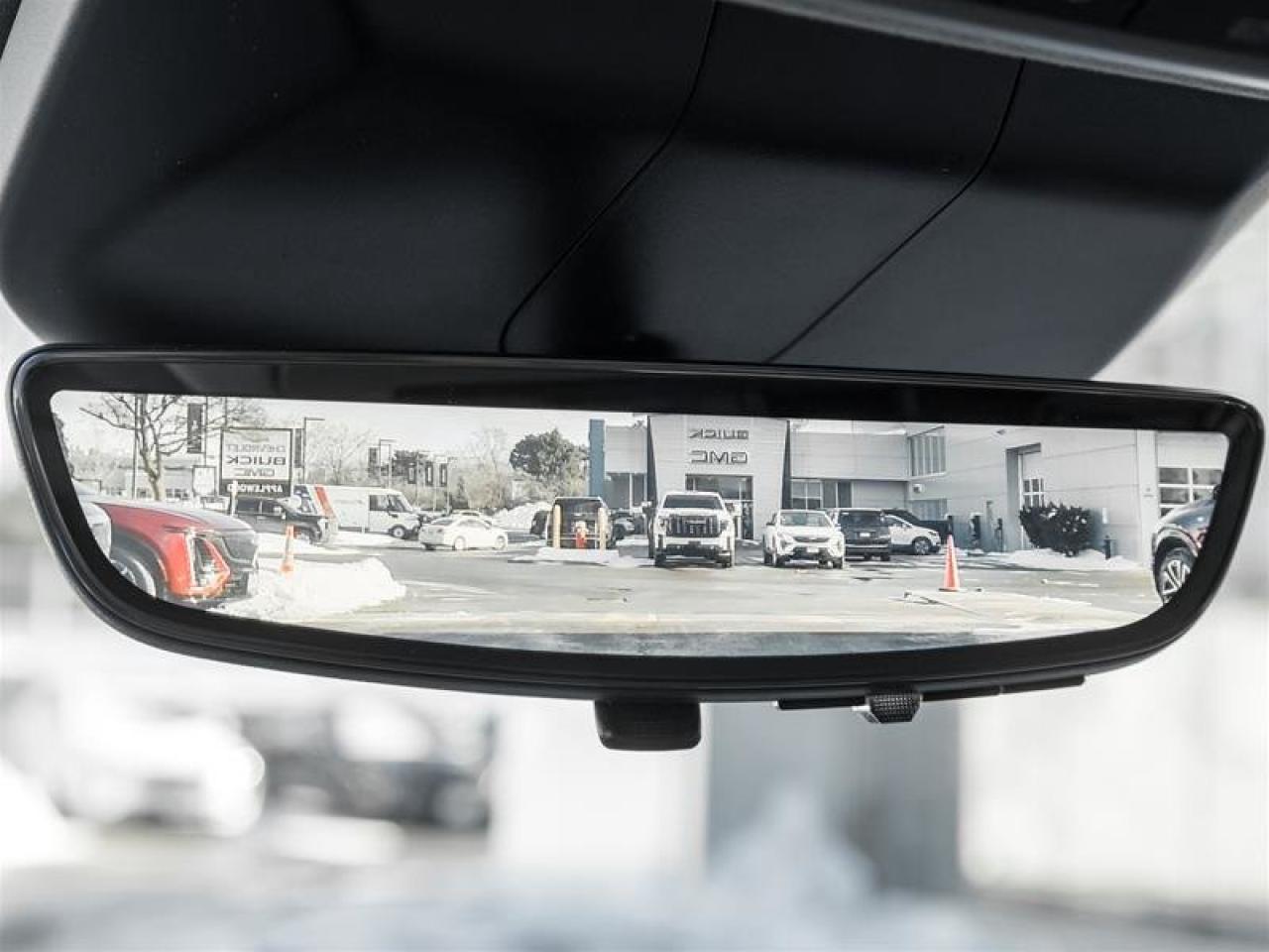 2026 Cadillac Escalade ESV Platinum Sport Photo