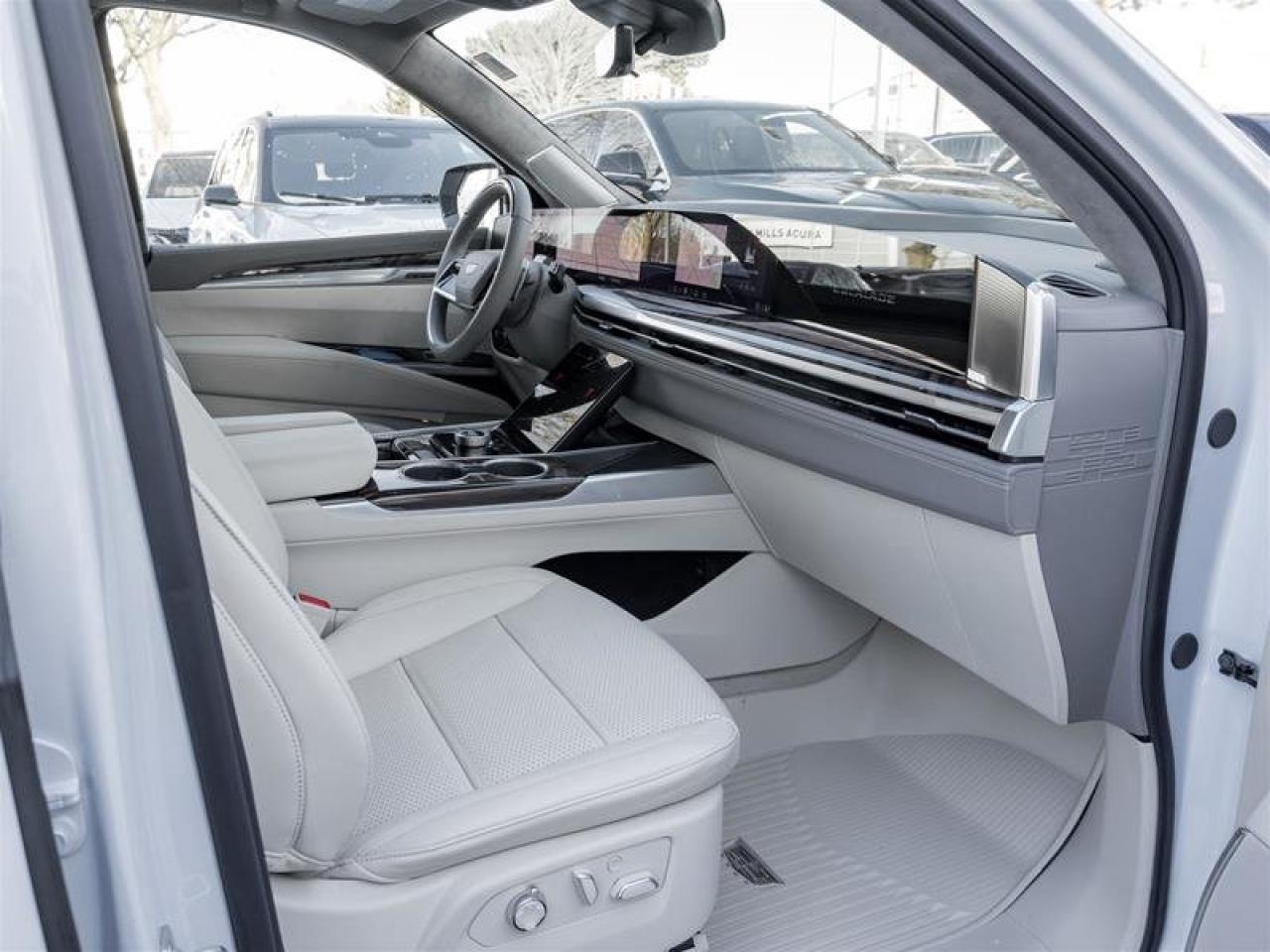 2026 Cadillac Escalade ESV Platinum Sport Photo