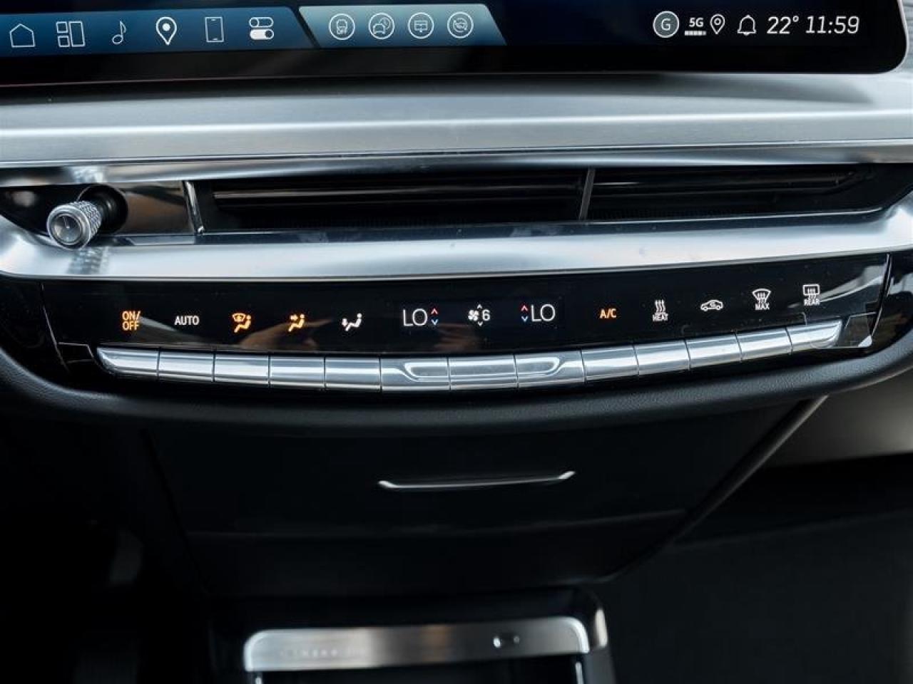 2026 Cadillac LYRIQ Premium Luxury Photo