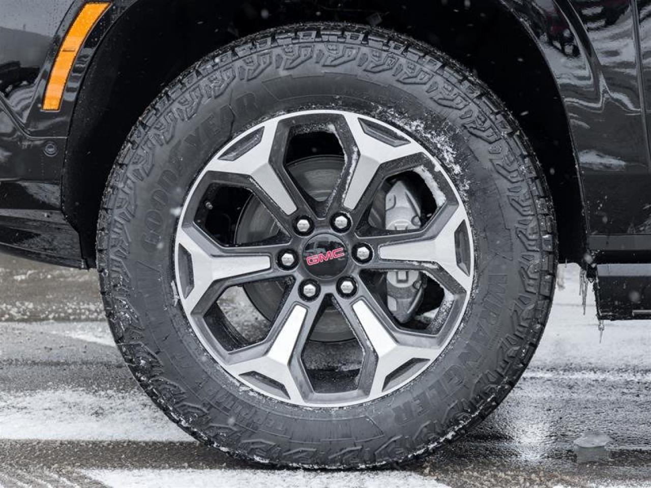 2026 GMC Yukon AT4 Ultimate Photo4