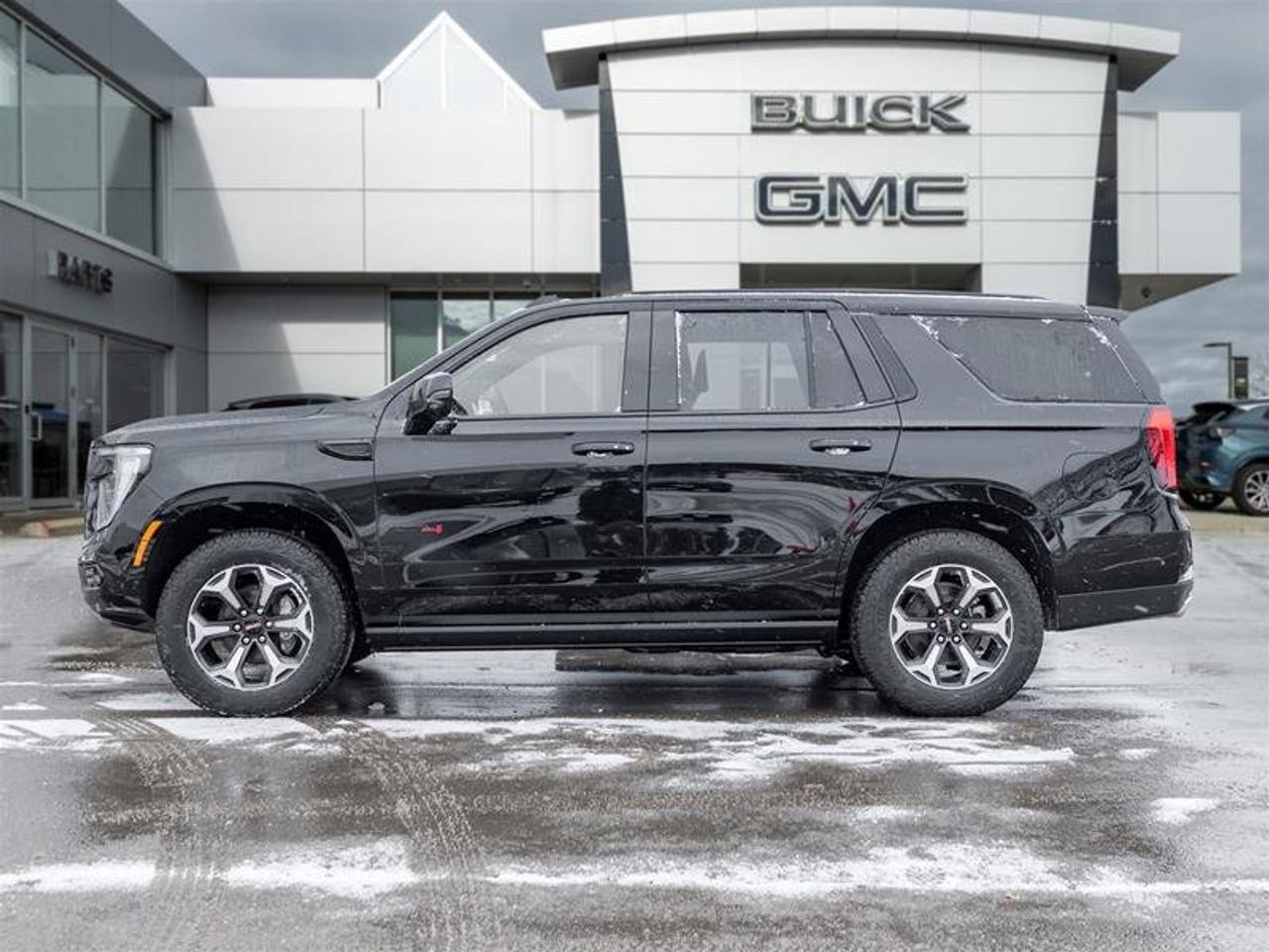 2026 GMC Yukon AT4 Ultimate Photo3
