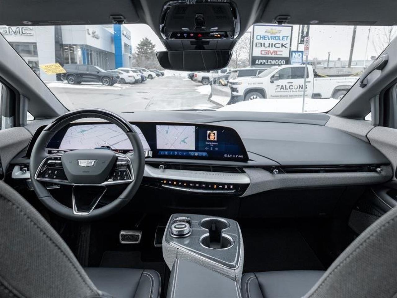 2026 Cadillac OPTIQ Luxury Photo