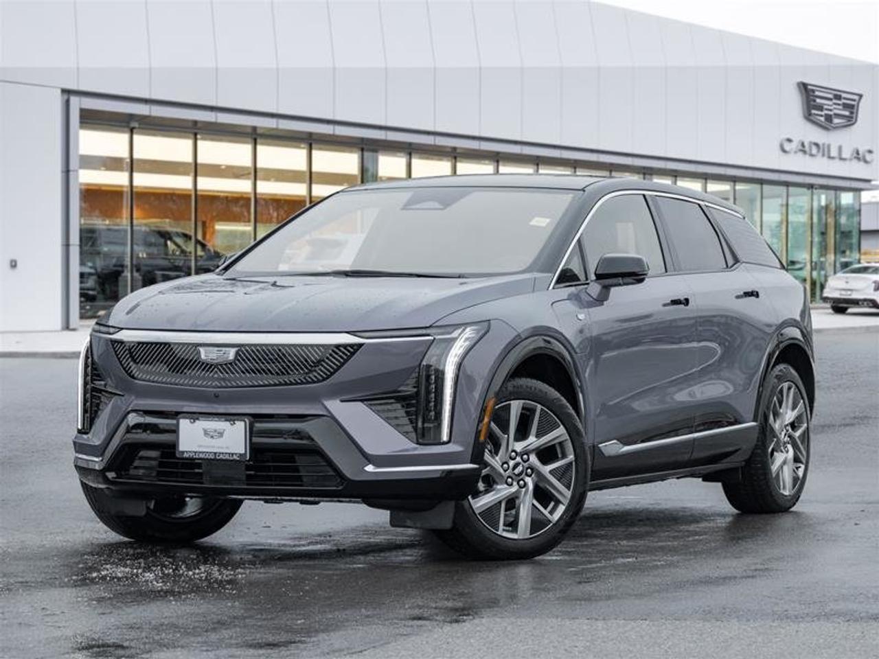2026 Cadillac OPTIQ Luxury Photo0